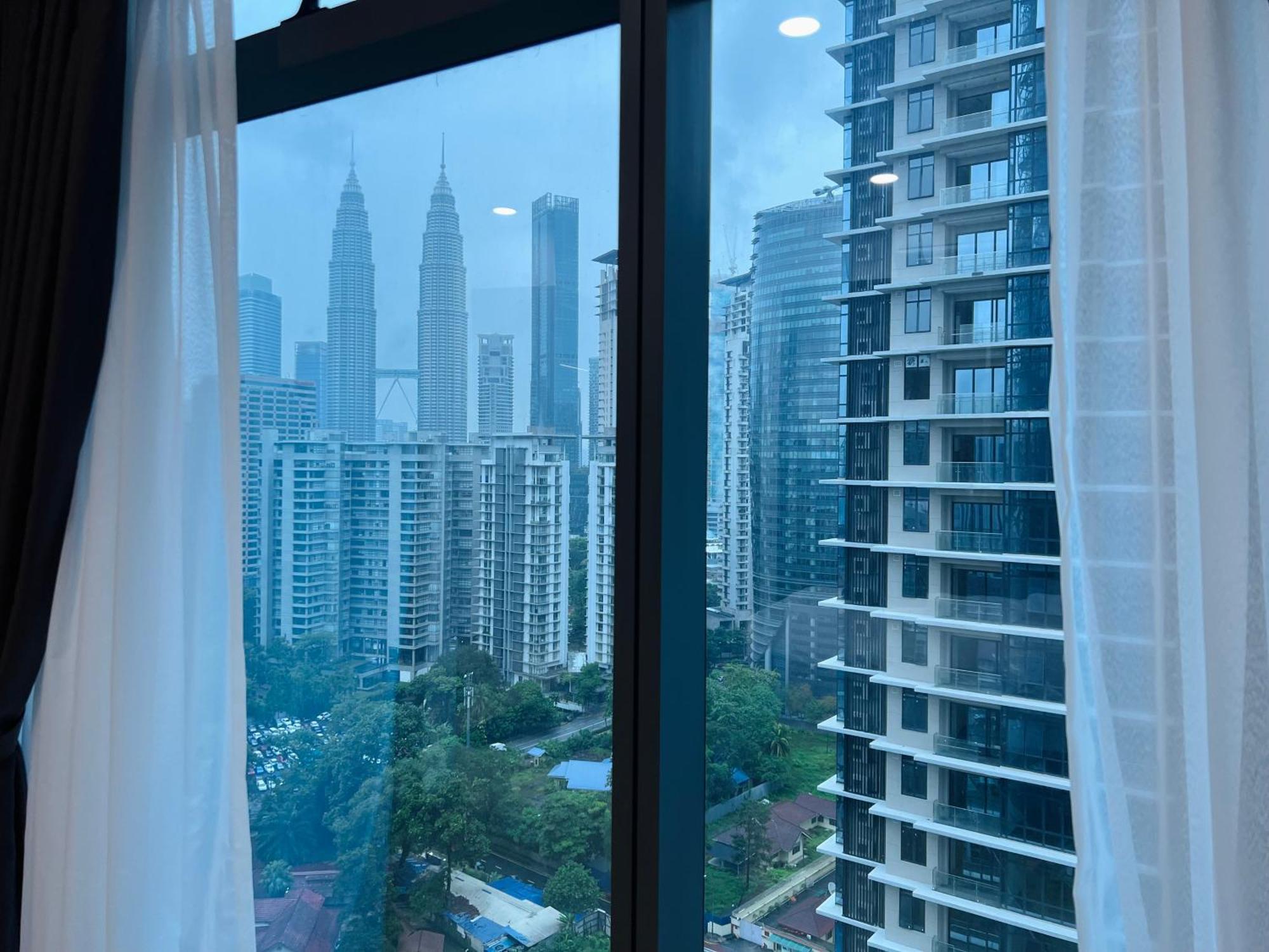 Eaton Residence Klcc Kuala Lumpur Exterior foto